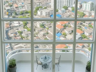 ขาย 4 ห้องนอน คอนโด ใน บางคอแหลม, กรุงเทพฯ