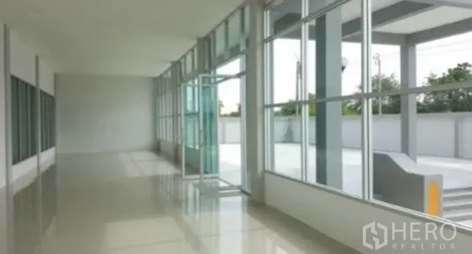 Lagerhaus zur Miete und zum Kauf in Bang Sao Thong, Samut Prakan