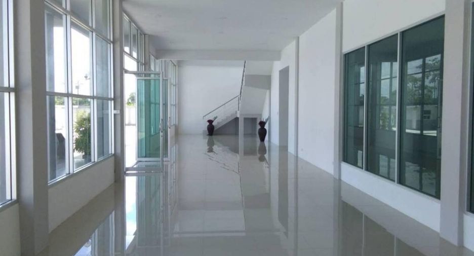 For rent and for sale warehouse in Bang Sao Thong, Samut Prakan