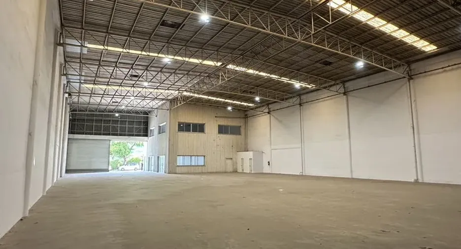 For rent warehouse in Khlong Luang, Pathum Thani