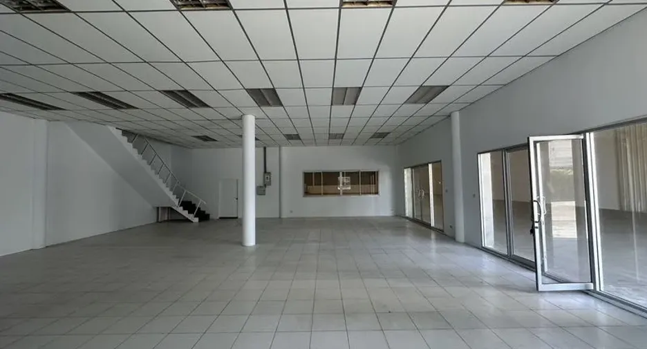 For rent warehouse in Khlong Luang, Pathum Thani
