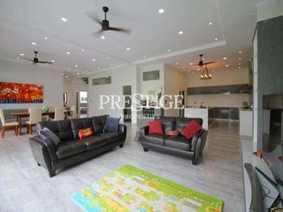 For sale 5 bed house in Bang Lamung, Chonburi