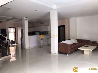 For rent and for sale 3 bedrooms house in Bang Lamung, Chonburi