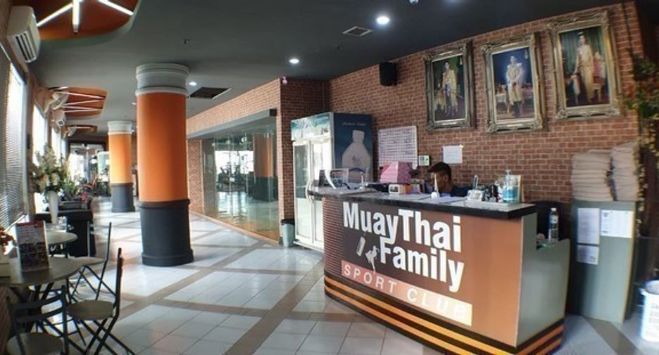 For rent and for sale 2 bedrooms condo in Chatuchak, Bangkok