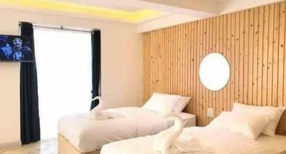For sale 6 bedrooms house in Bang Lamung, Chonburi