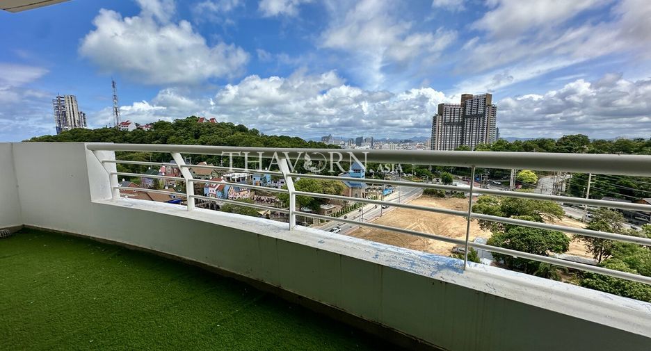 For sale 2 ベッドルーム condo in Bang Lamung, Chonburi