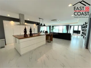 For sale 3 ベッドルーム condo in Bang Lamung, Chonburi