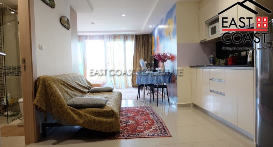 For sale studio condo in Pratumnak, Pattaya