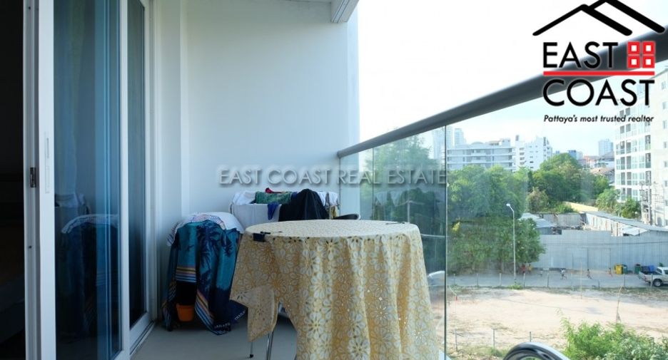 For sale studio condo in Pratumnak, Pattaya