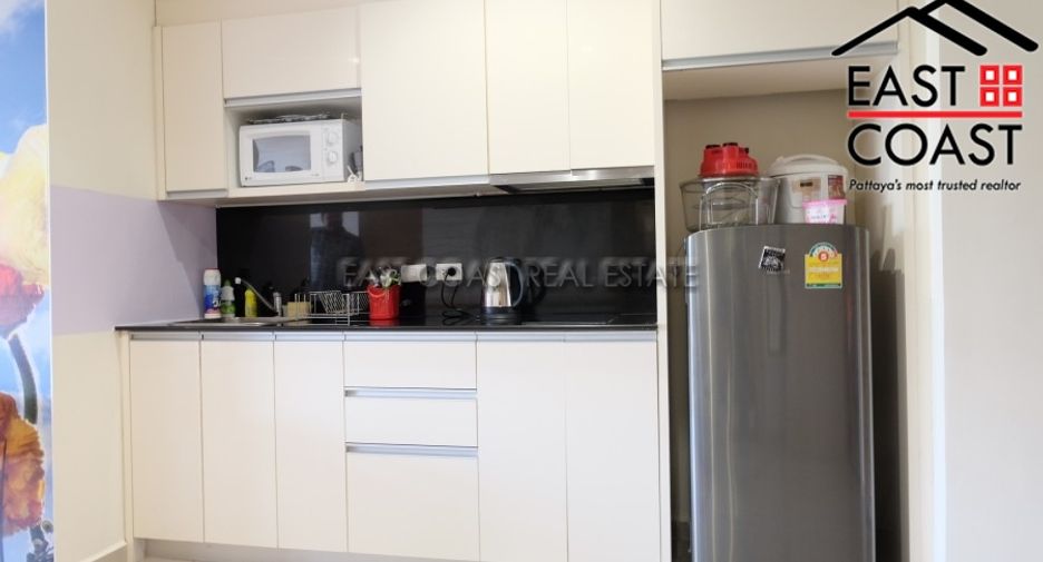 For sale studio condo in Pratumnak, Pattaya