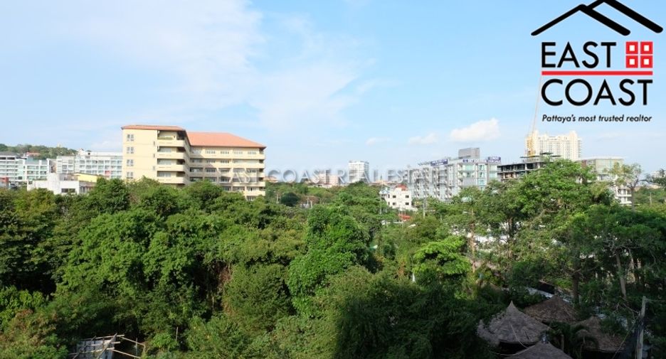 For sale studio condo in Pratumnak, Pattaya