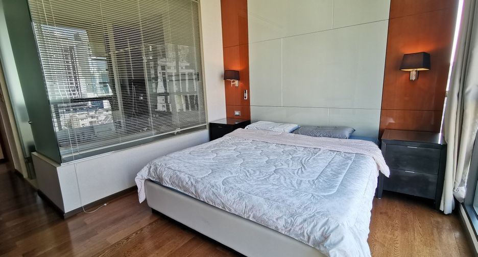 À vendre 2 chambres condo à Khlong Toei, Bangkok