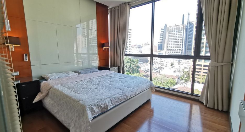 À vendre 2 chambres condo à Khlong Toei, Bangkok
