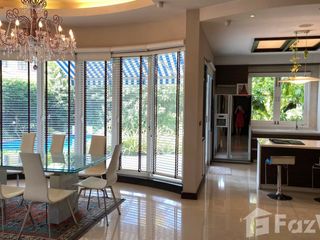 For rent 4 Beds villa in Saphan Sung, Bangkok