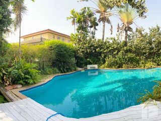 For rent 4 Beds villa in Saphan Sung, Bangkok