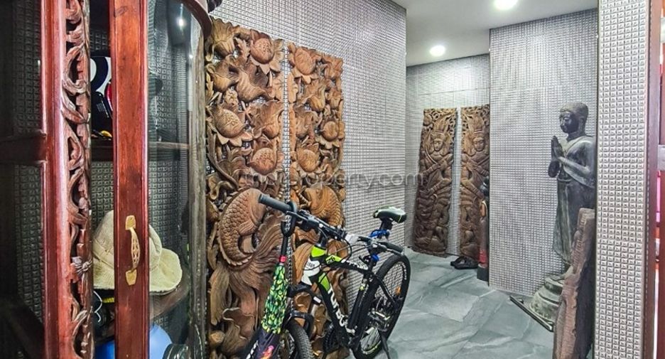 For sale 1 bed condo in Pratumnak, Pattaya