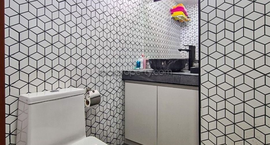 For sale 1 bed condo in Pratumnak, Pattaya