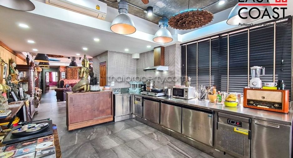 For sale 1 bed condo in Pratumnak, Pattaya