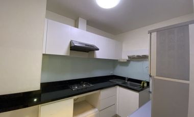 Reihenhaus zur Miete und zum Kauf mit 4 Zimmer in Phra Khanong, Bangkok