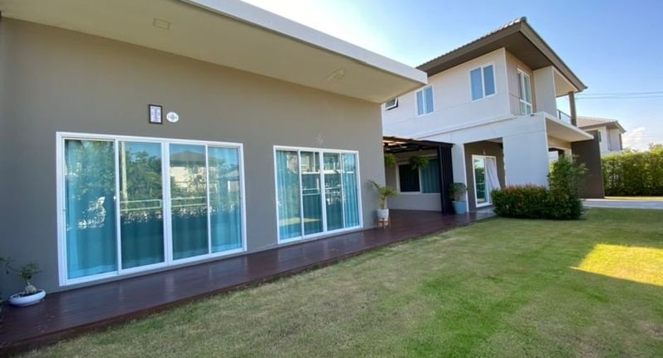 À louer et à vendre 4 chambres maison à San Kamphaeng, Chiang Mai
