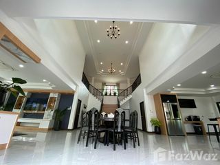 For rent 5 Beds villa in San Sai, Chiang Mai