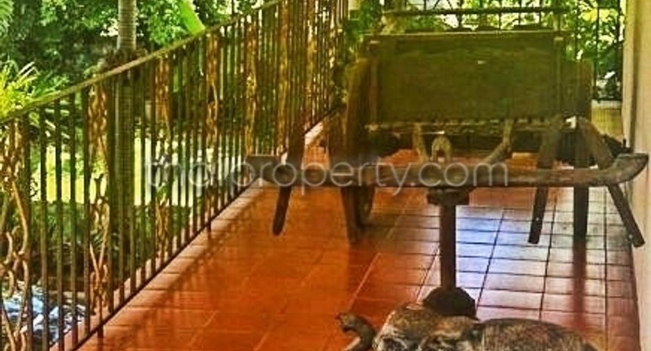 Casa en venta de 6 habitaciones en Bang Lamung, Chonburi