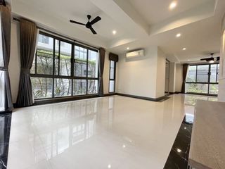 For rent 5 ベッドルーム house in Phra Nakhon, Bangkok