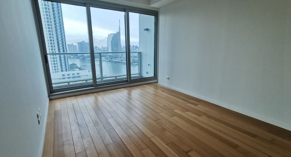 For sale 5 bedrooms condo in Sathon, Bangkok