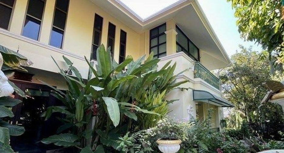 For sale 1 Beds house in Hang Dong, Chiang Mai