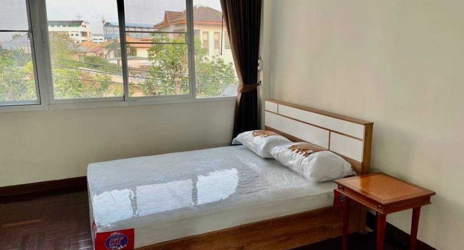 ขาย และ ให้เช่า 4 เตียง ออฟฟิศ ใน คลองเตย, กรุงเทพฯ