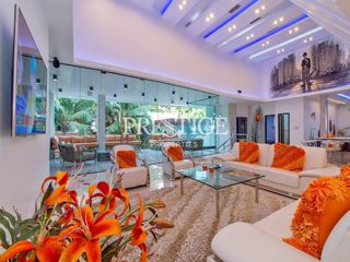 For sale and for rent 5 bedrooms house in Bang Lamung, Chonburi