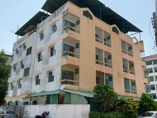 For sale 48 bed apartment in Bang Kapi, Bangkok