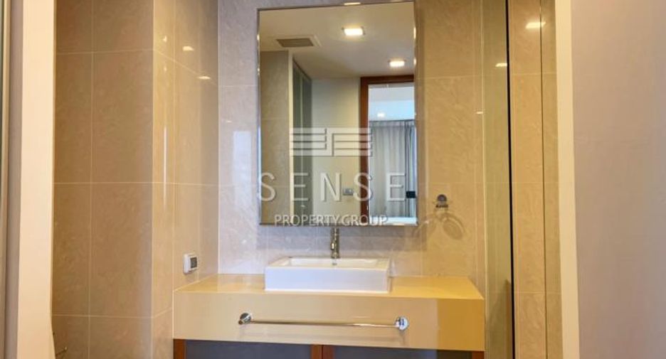For sale and for rent 3 bedrooms condo in Khlong Toei, Bangkok
