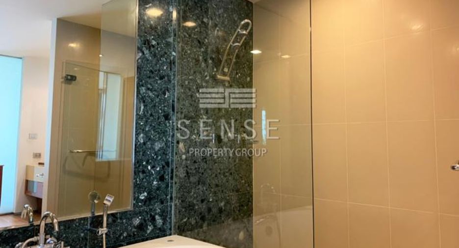 For sale and for rent 3 bedrooms condo in Khlong Toei, Bangkok