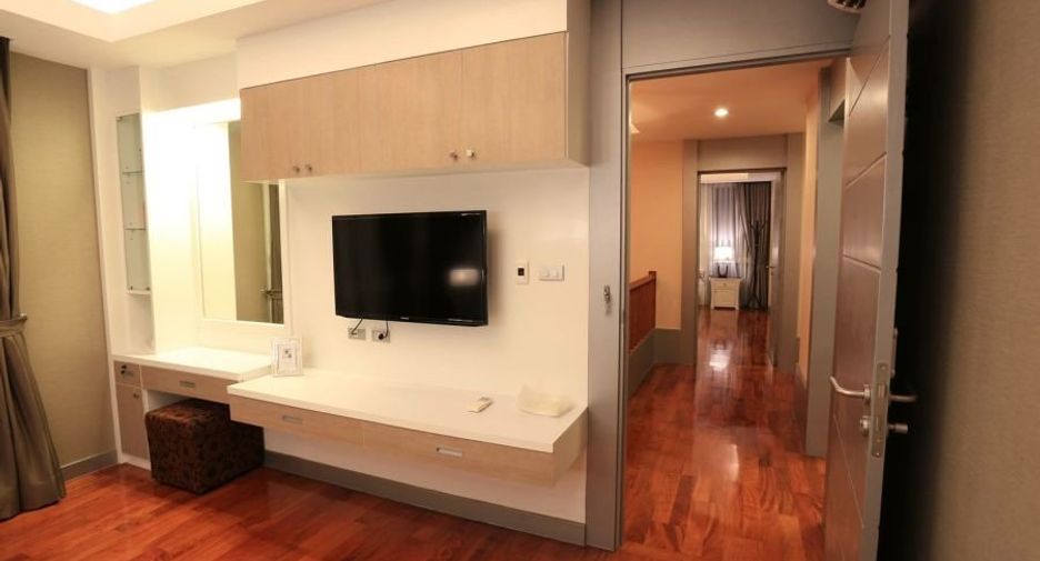 Casa en venta de 4 habitaciones en Bang Lamung, Chonburi