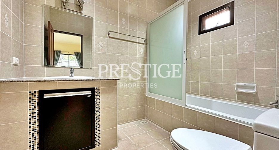 For sale 3 bedrooms house in Bang Lamung, Chonburi