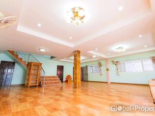 For sale 8 bed house in Bang Lamung, Chonburi
