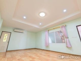 For sale 8 bed house in Bang Lamung, Chonburi