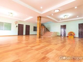 For sale 8 bed house in Bang Lamung, Chonburi