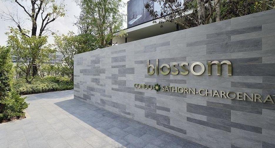 For sale 1 Beds condo in Sathon, Bangkok