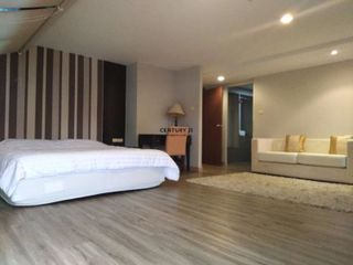 For sale 3 bed condo in Phaya Thai, Bangkok