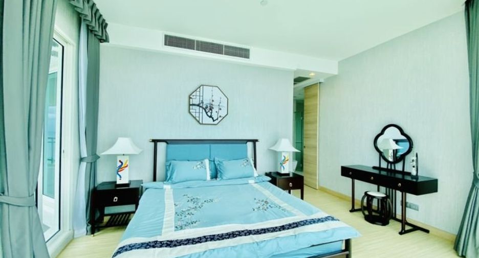 For rent 3 bedrooms condo in Bang Lamung, Chonburi