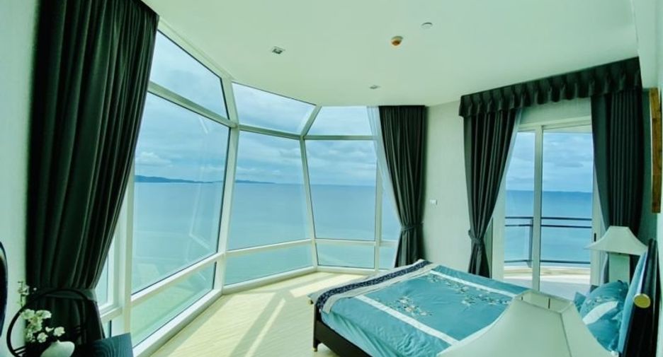 For rent 3 bedrooms condo in Bang Lamung, Chonburi