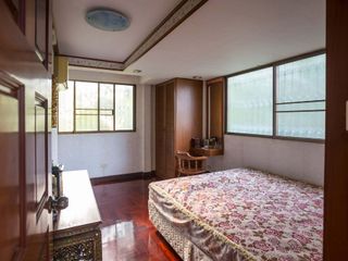 For sale 3 bed villa in Phasi Charoen, Bangkok