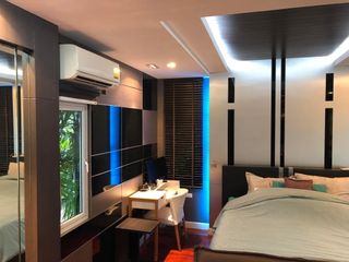 For sale 4 Beds house in Chom Thong, Bangkok
