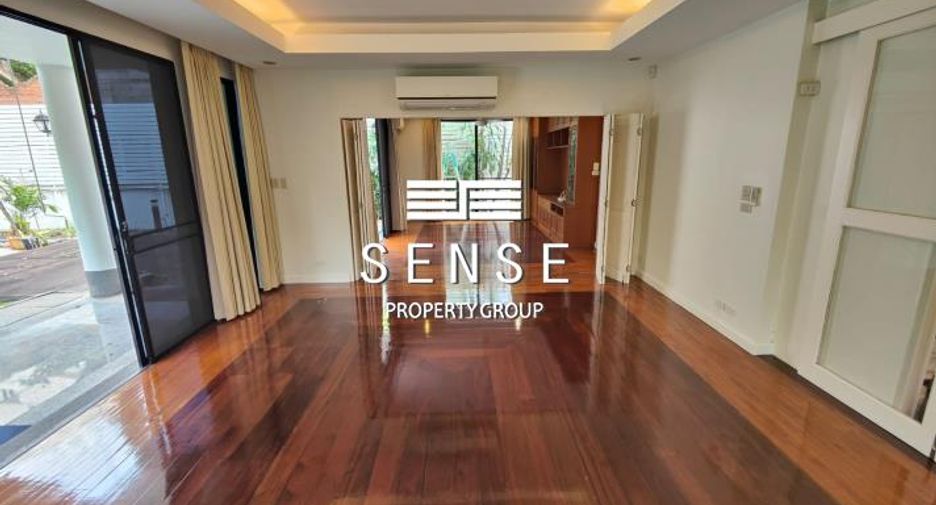 For rent 5 bedrooms house in Khlong Toei, Bangkok