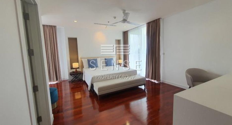 Condo en alquiler de 4 habitaciones en Watthana, Bangkok