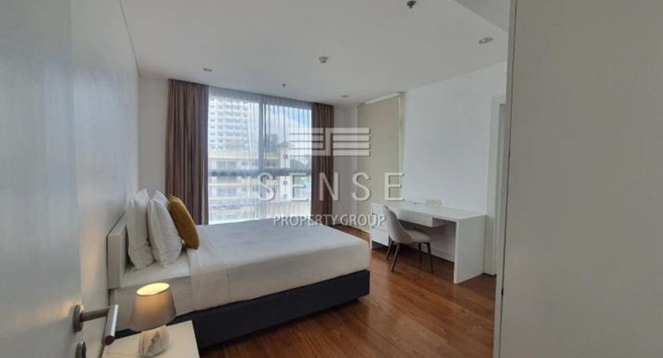 Condo en alquiler de 4 habitaciones en Watthana, Bangkok