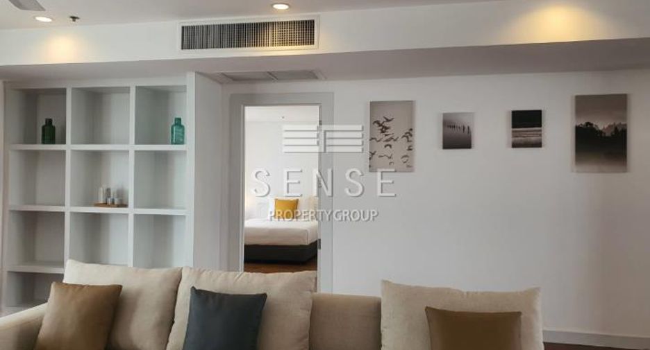 Condo en alquiler de 4 habitaciones en Watthana, Bangkok