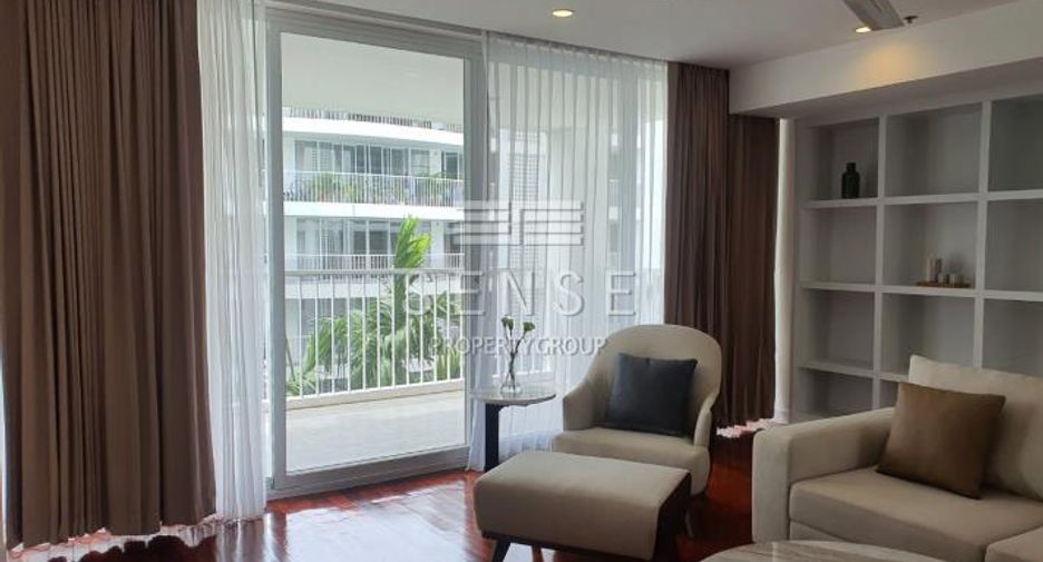 Condo en alquiler de 4 habitaciones en Watthana, Bangkok